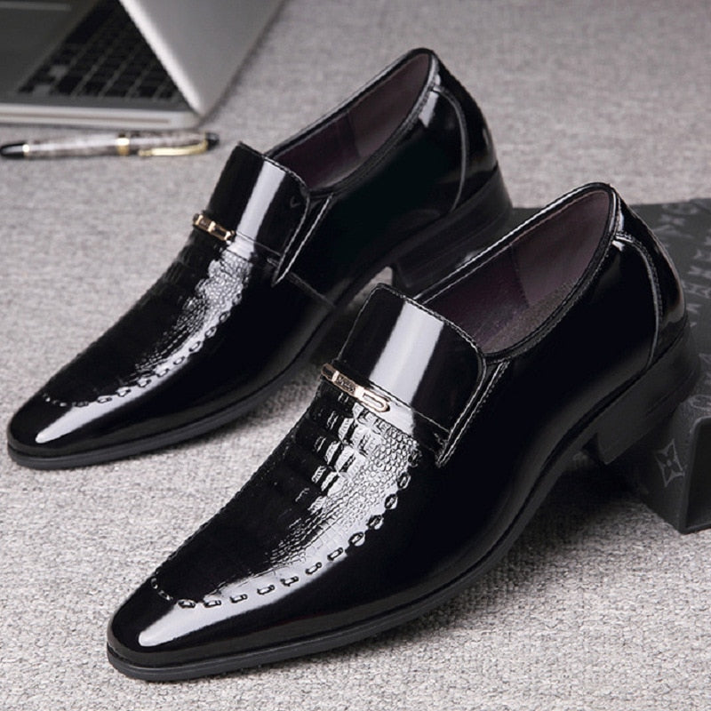 Sapato Masculino de Couro Envernizado Sampaio® S1090